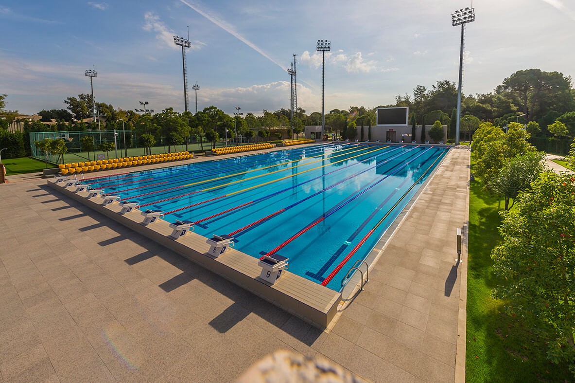 Outdoor swimming pool at Gloria Sports Arena
