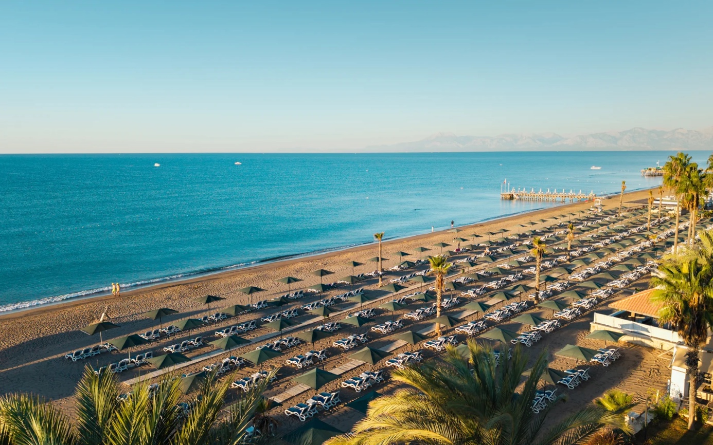 Mediterranean open-water swimming setting